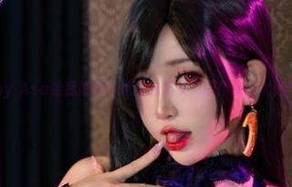 Tiny Asa给我推翻了纯白的定义，原图简直太惊艳了